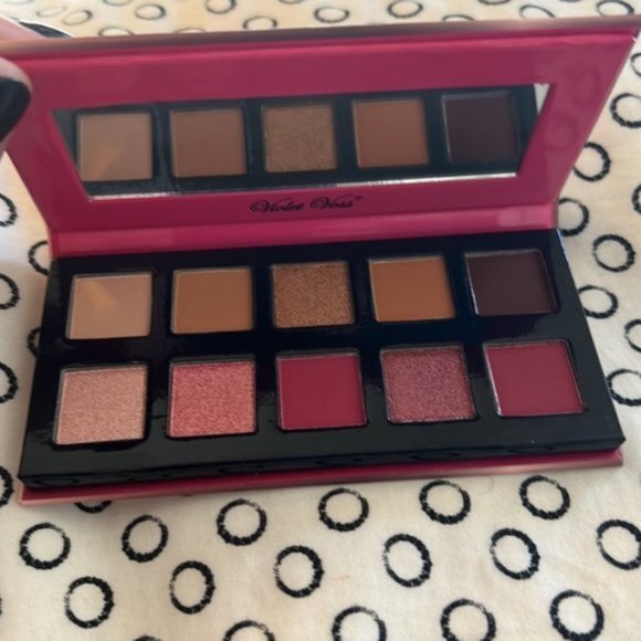 Violet Voss Fun Sized Mini Eyeshadow Palette – Berry Burst Limited Edition- NIB - Picture 3 of 6